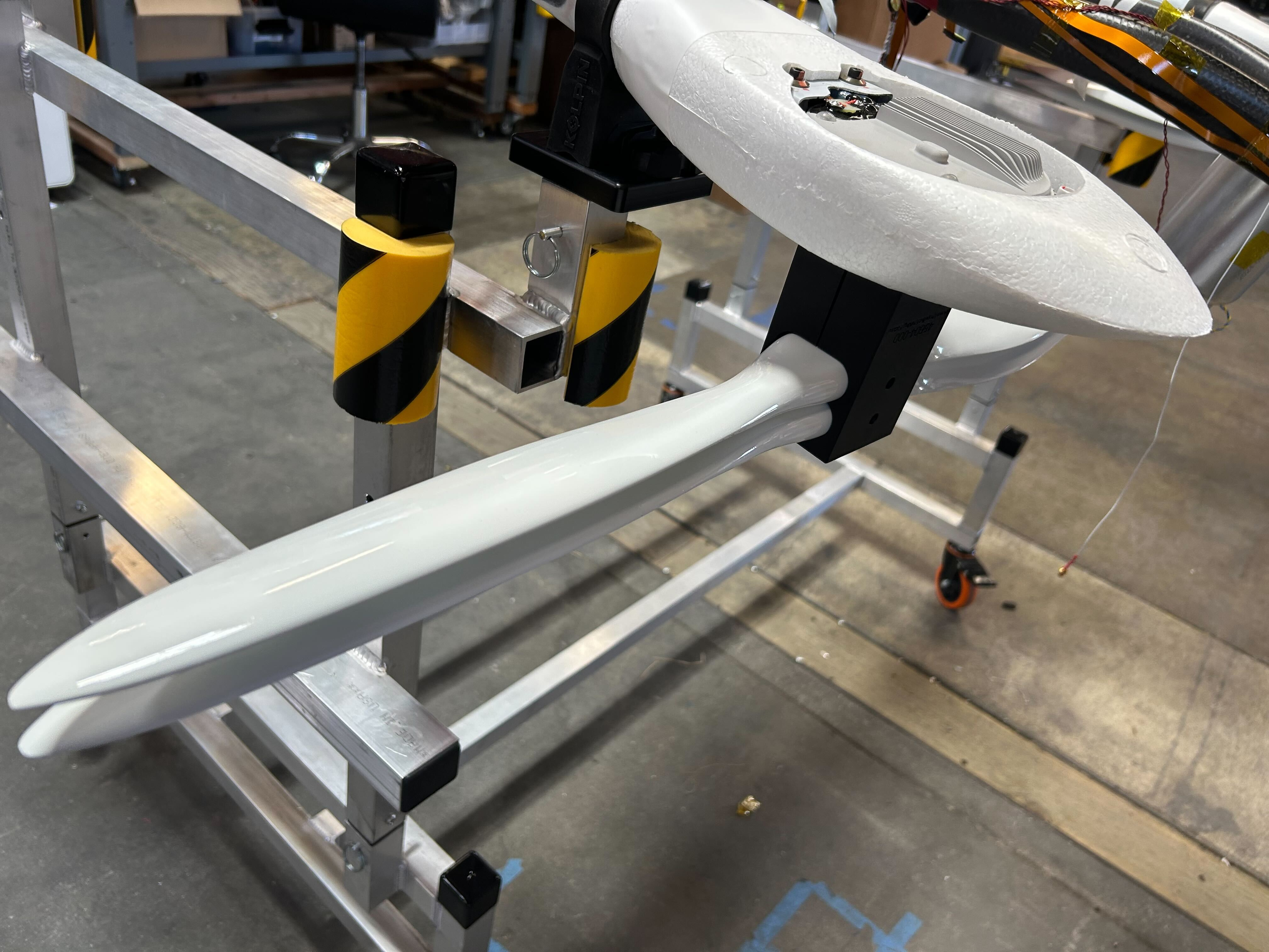 Prop alignment jig installed across the hover propeller