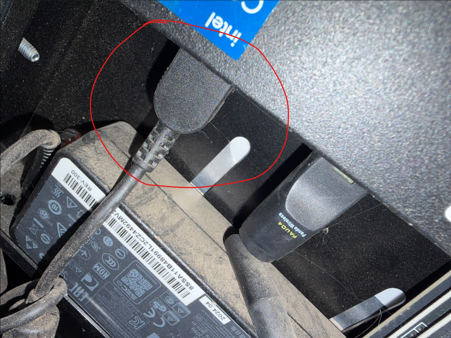 ThinkCentre power cord plug 2